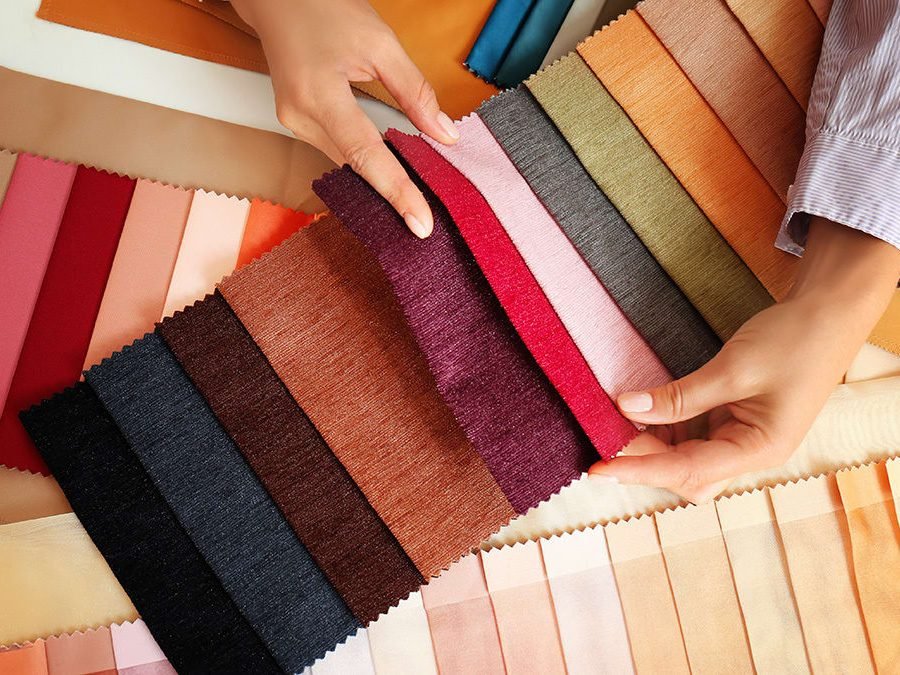 Choosing fabric colours and qualities with a buyer
